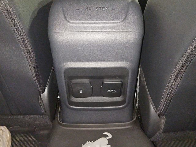 Used 2024 Ford Bronco Wildtrak AWD/4WD image 26