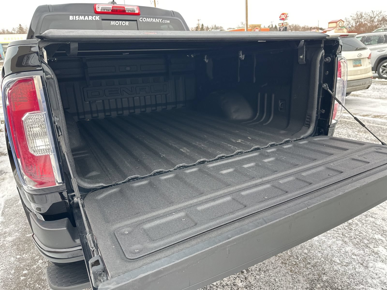 Used 2022 GMC Canyon Denali AWD/4WD image 30