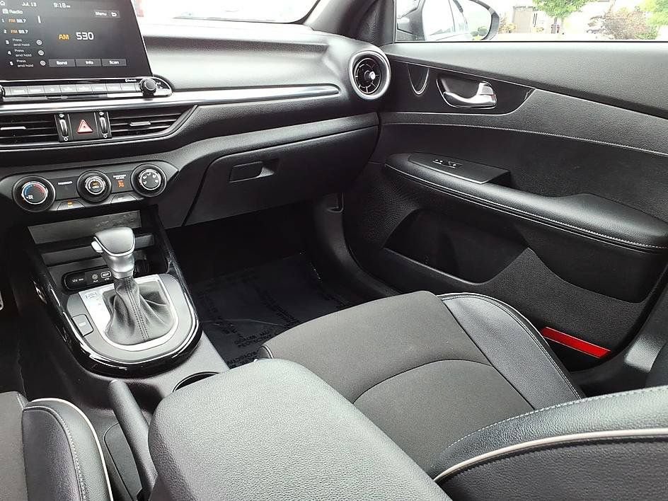 Used 2021 Kia Forte GT-Line FWD image 20