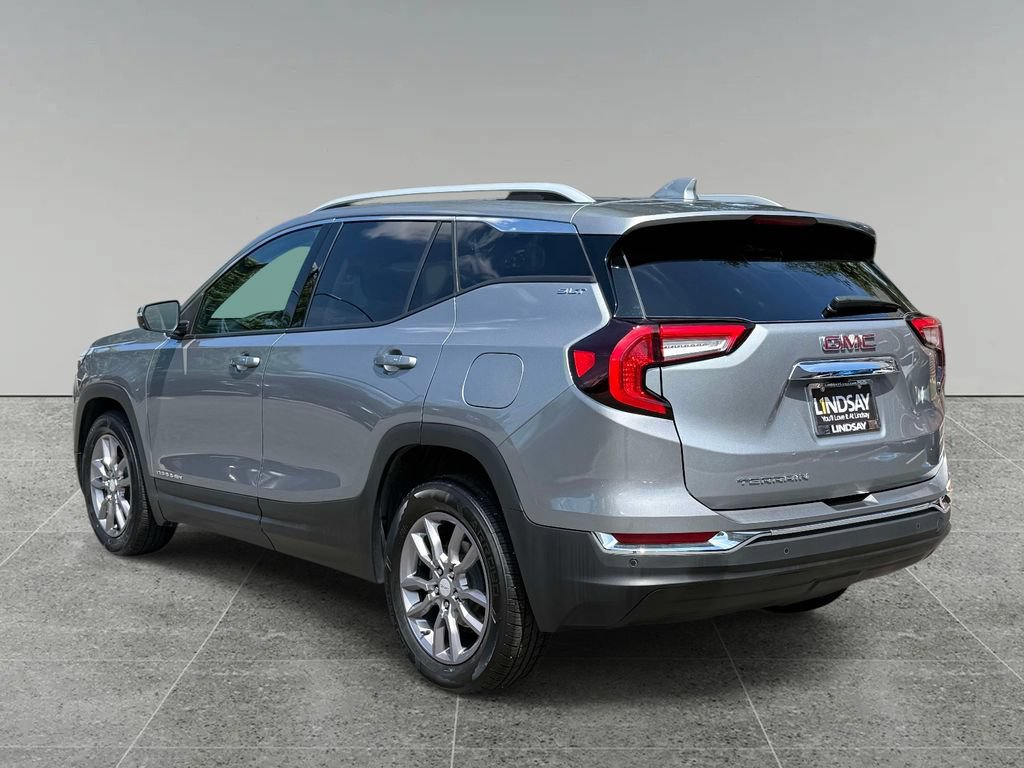 Used 2023 GMC Terrain SLT w/ LPO, Floor Liner Package FWD image 12