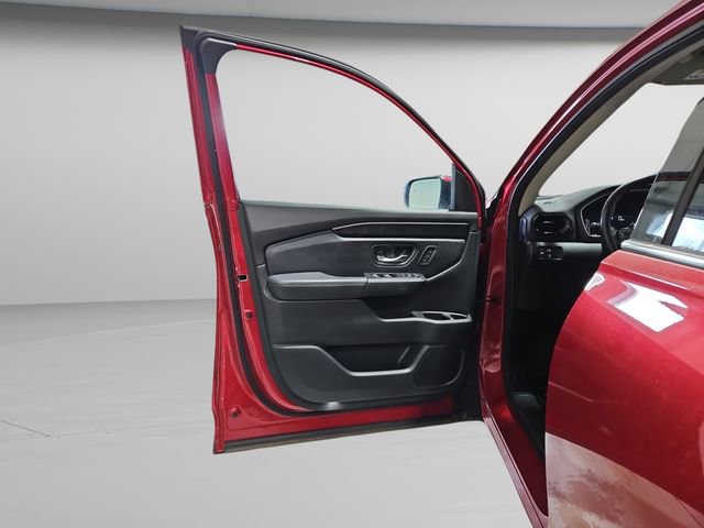 Certified 2025 Honda Pilot Elite image 29