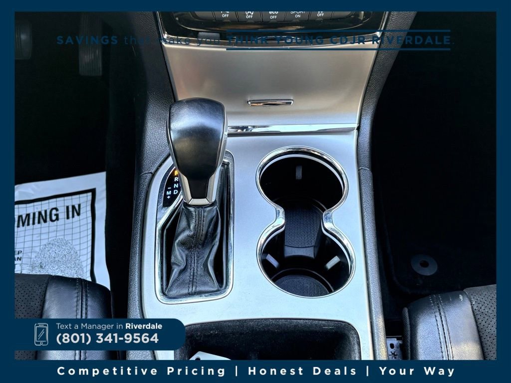 Used 2022 Jeep Grand Cherokee Laredo X image 17