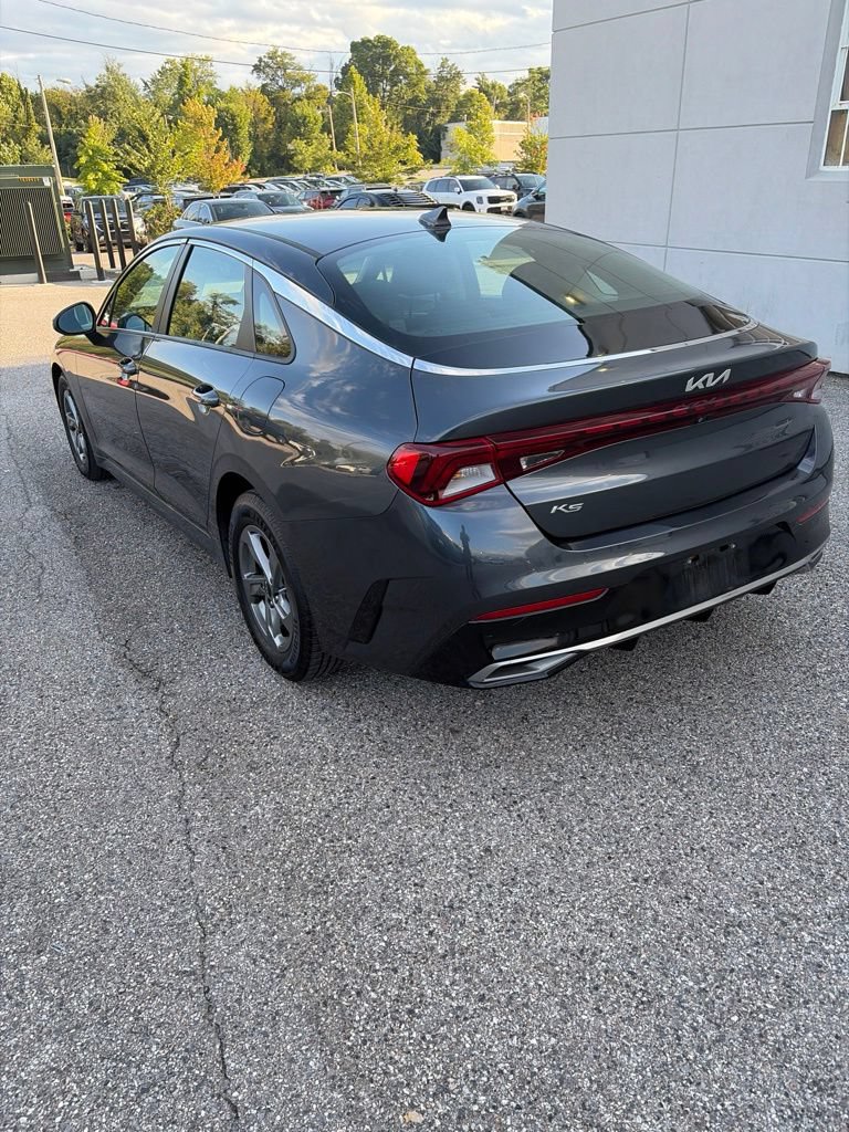 Used 2022 Kia K5 LXS FWD image 4