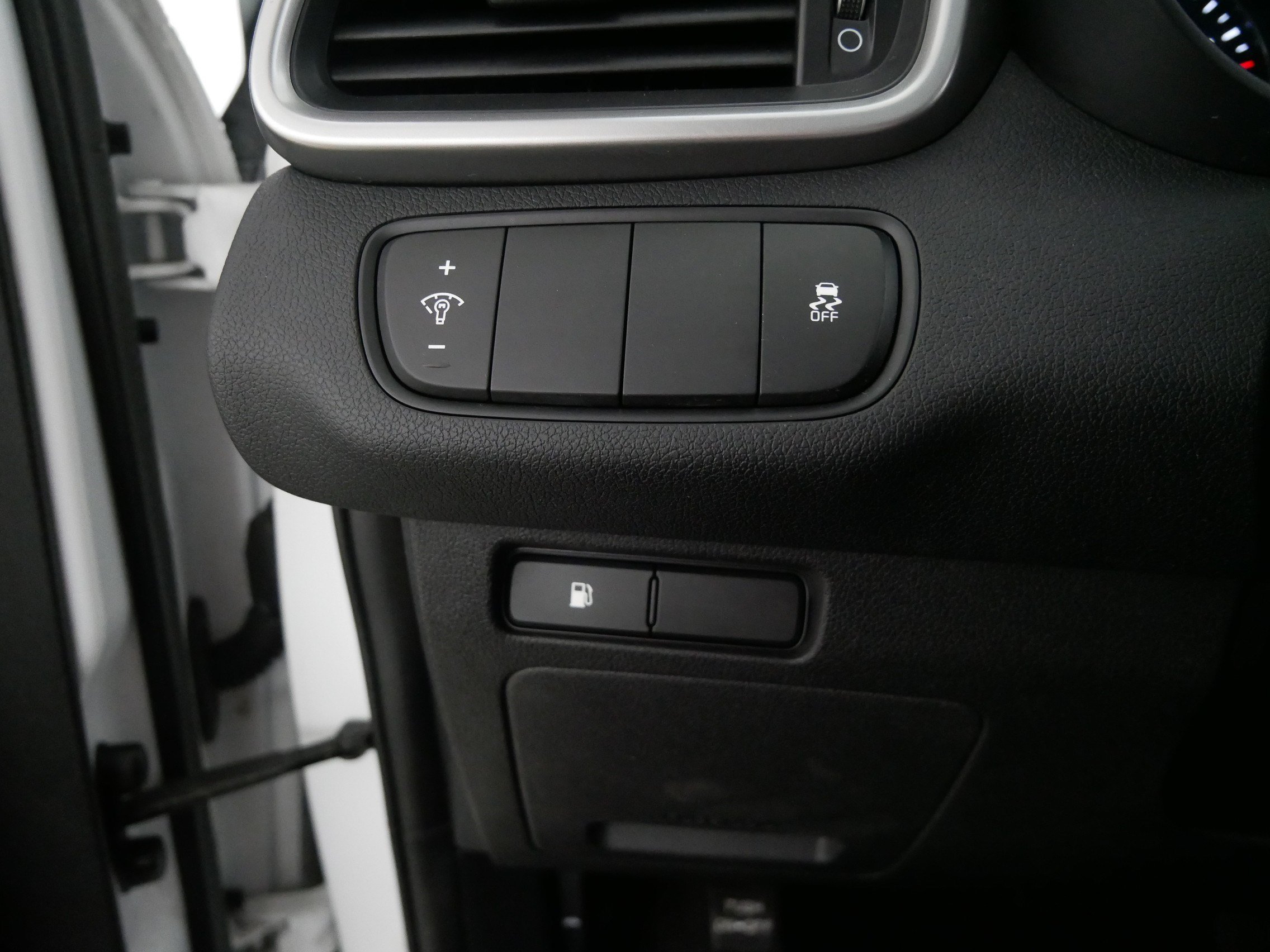 Used 2017 Kia Sorento AWD image 26