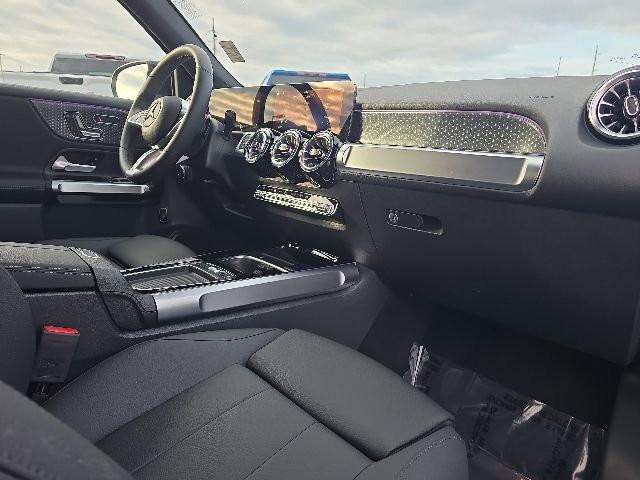 Used 2025 Mercedes-Benz GLB 250 image 19