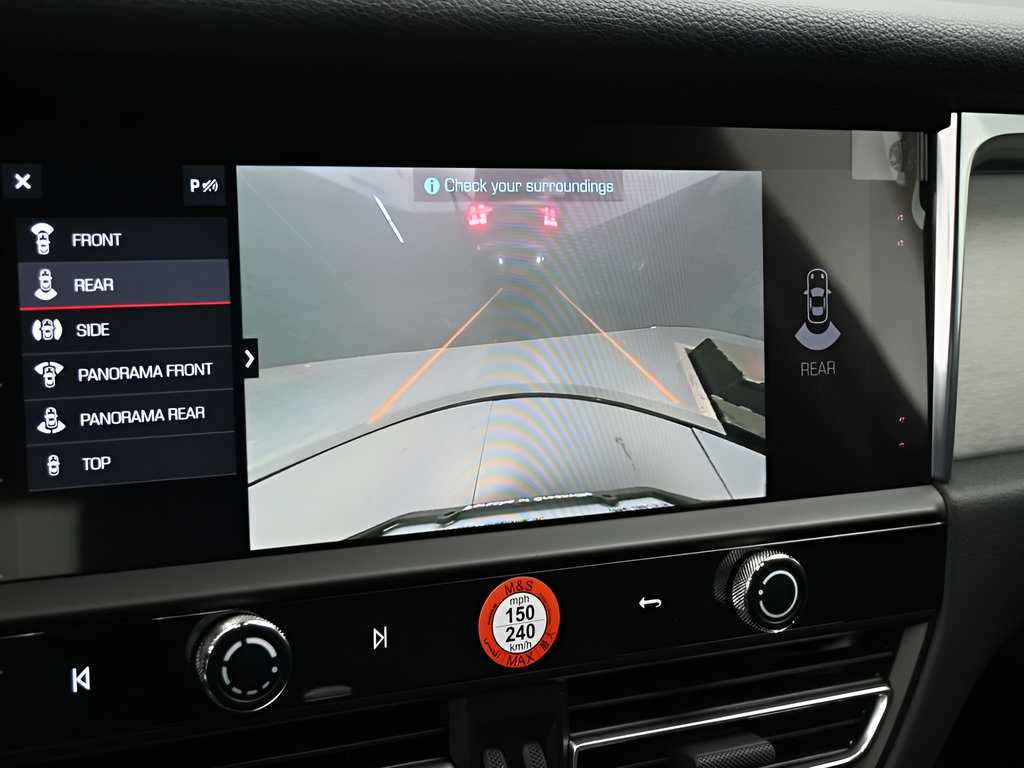 New 2026 Porsche Macan AWD/4WD image 15
