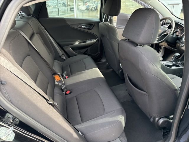 Used 2023 Chevrolet Malibu LT image 28