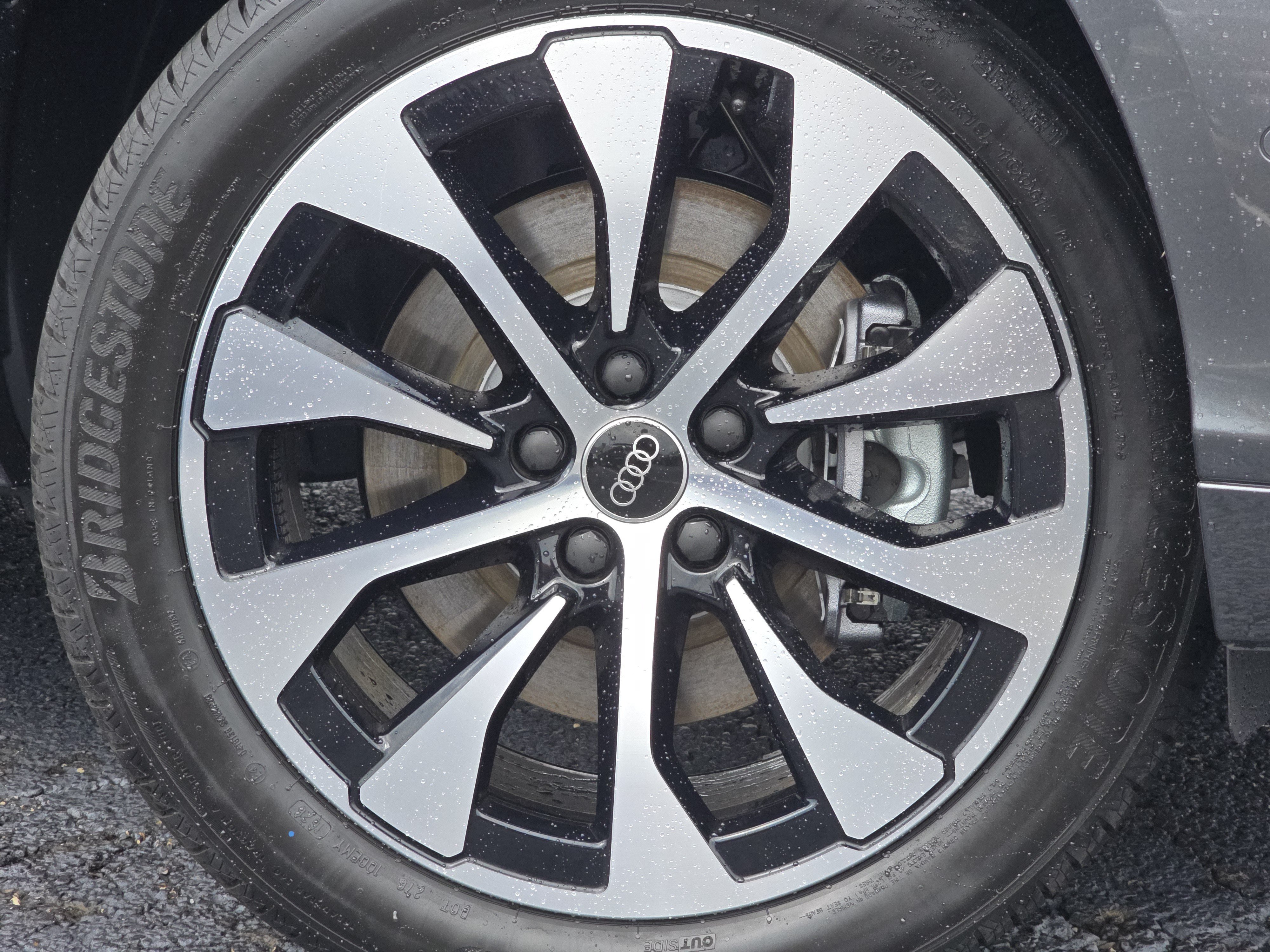 New 2026 Audi Q3 quattro 2.0T AWD/4WD image 16