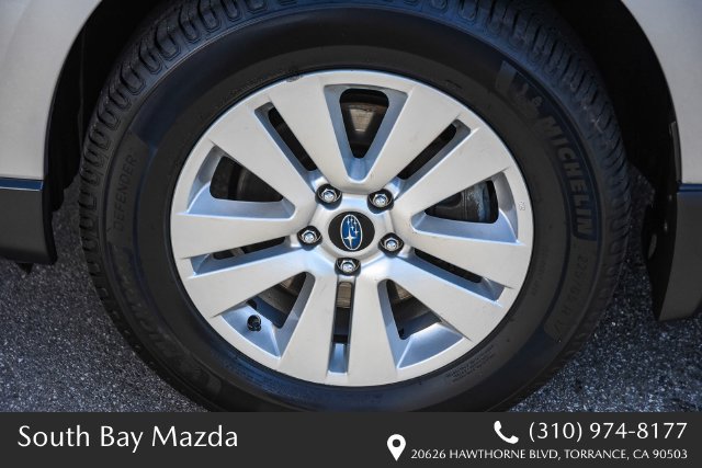 Used 2015 Subaru Outback 2.5i Premium AWD/4WD image 11