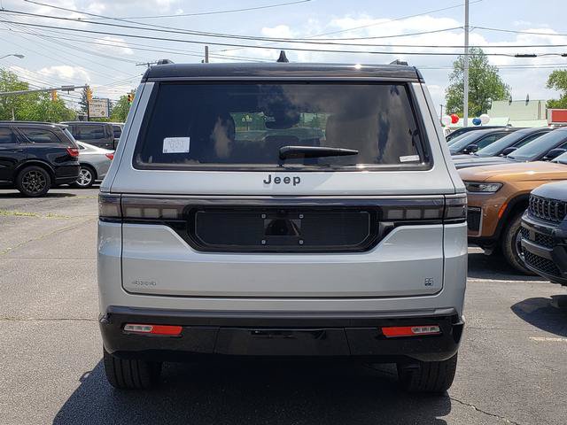 New 2026 Jeep Grand Wagoneer 4WD image 4