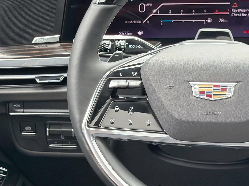 Certified 2026 Cadillac Escalade Luxury RWD image 9