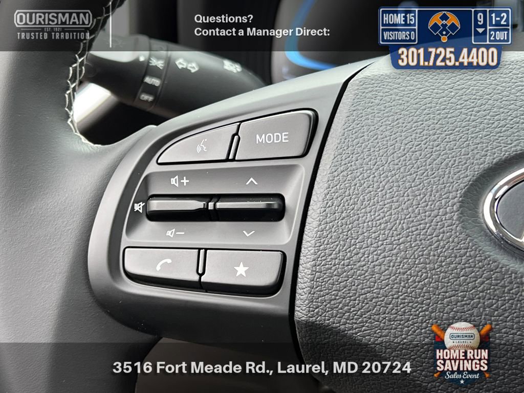 New 2025 Hyundai Venue Limited FWD image 21