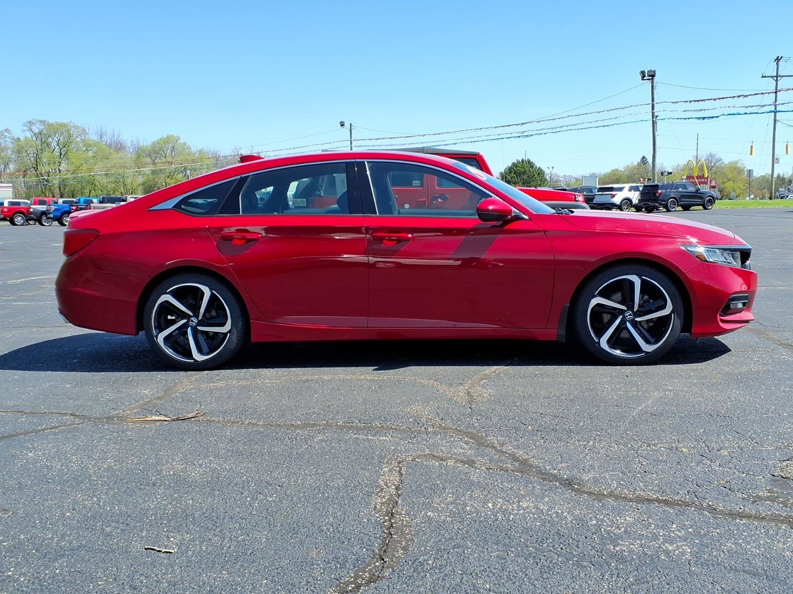Used 2019 Honda Accord Sport image 4