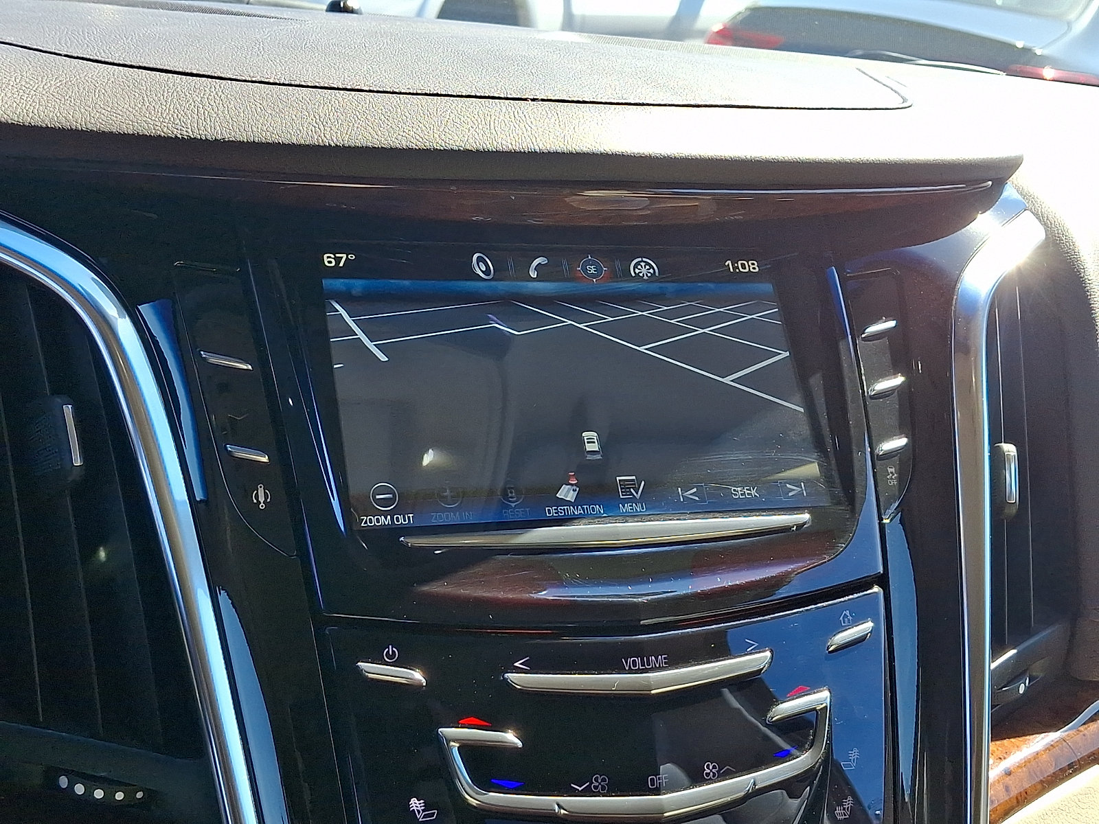 Used 2015 Cadillac Escalade Luxury RWD image 15