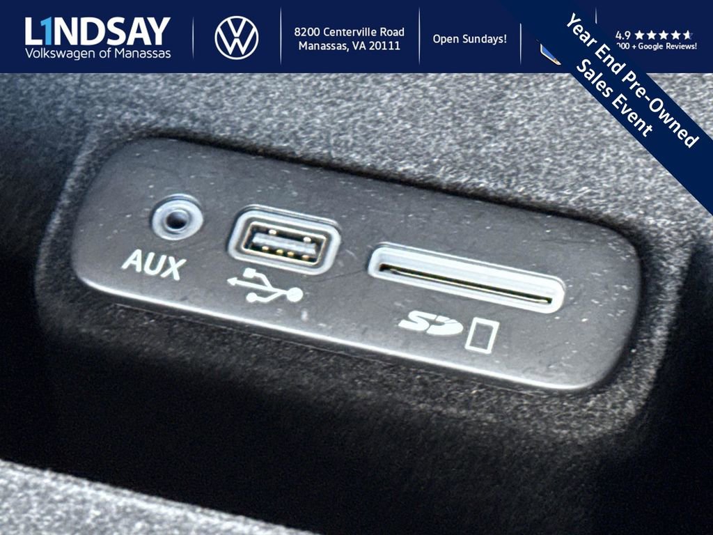 Used 2015 Chrysler 300 Limited w/ 300 Premium Group image 18