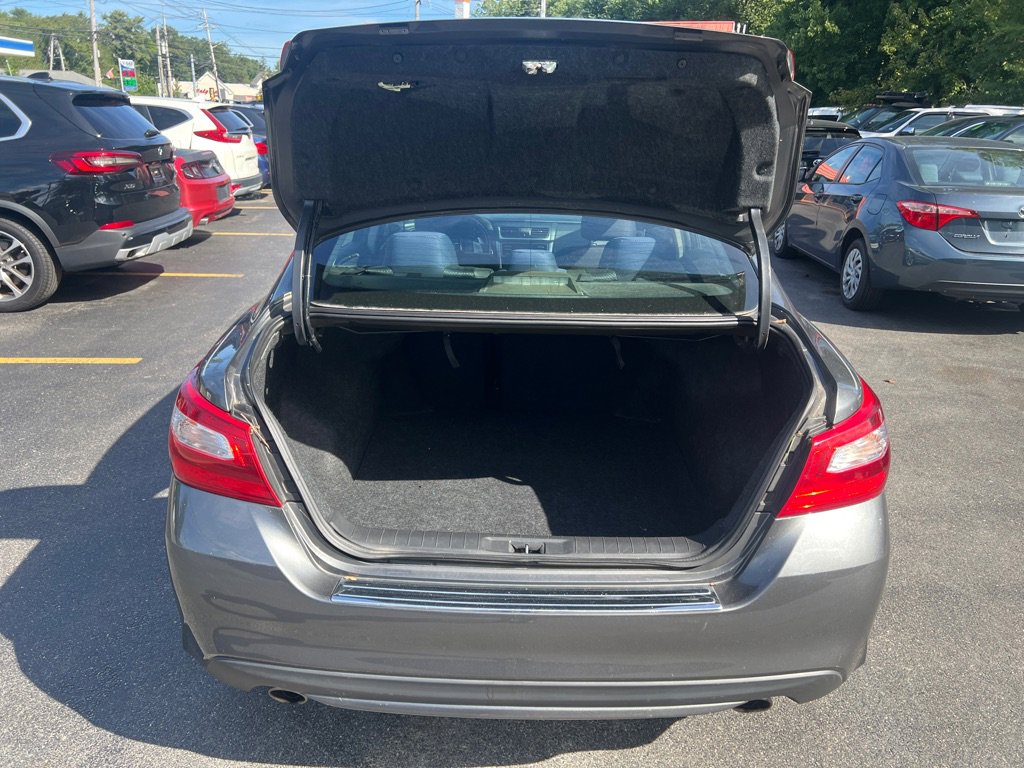 Used 2016 Nissan Altima 2.5 SR image 5