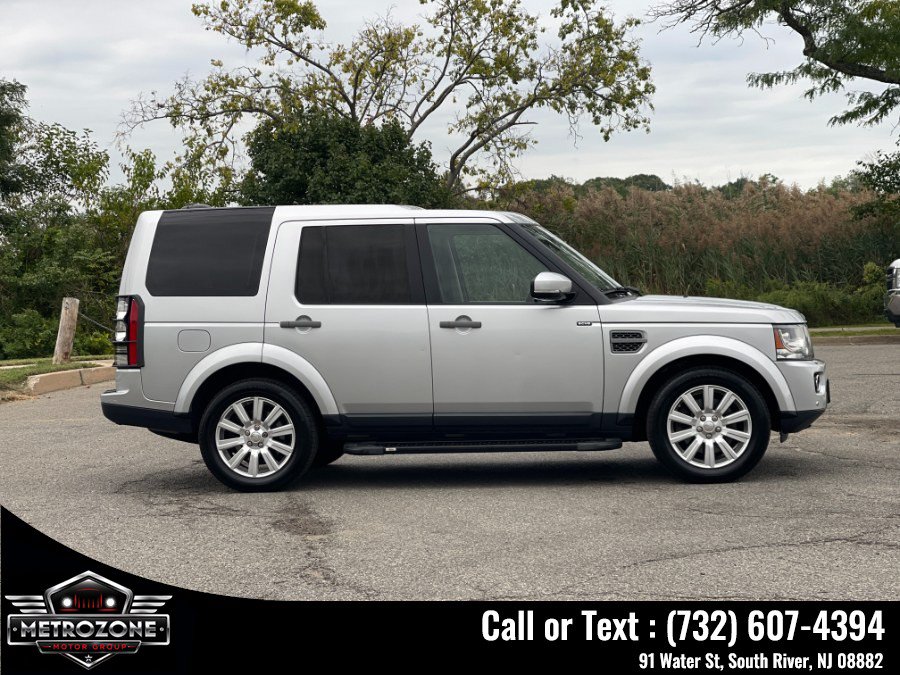 Used 2014 Land Rover LR4 AWD/4WD image 12