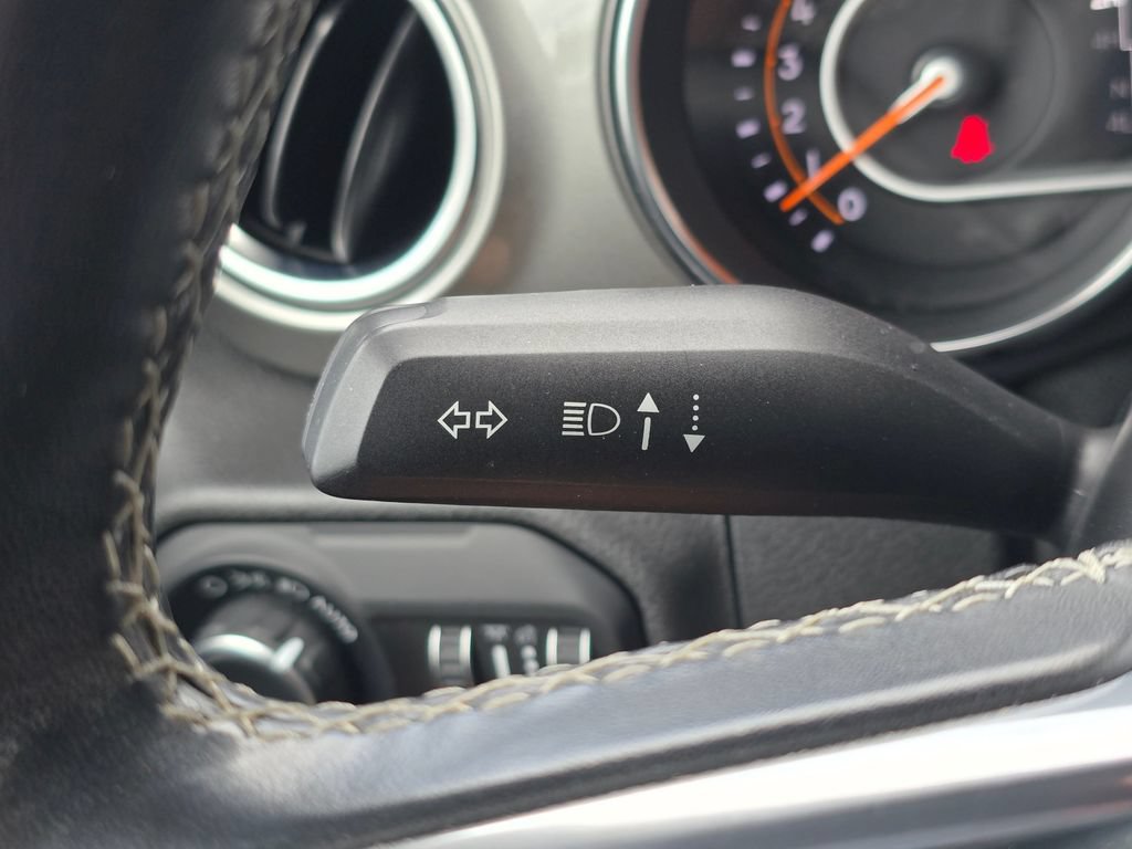 Used 2019 Jeep Wrangler Unlimited Sahara AWD/4WD image 30