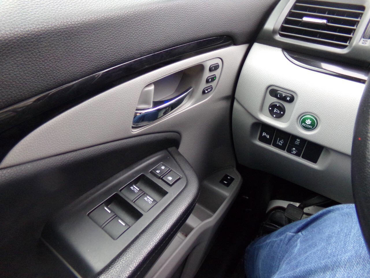 Used 2016 Honda Pilot Elite image 60