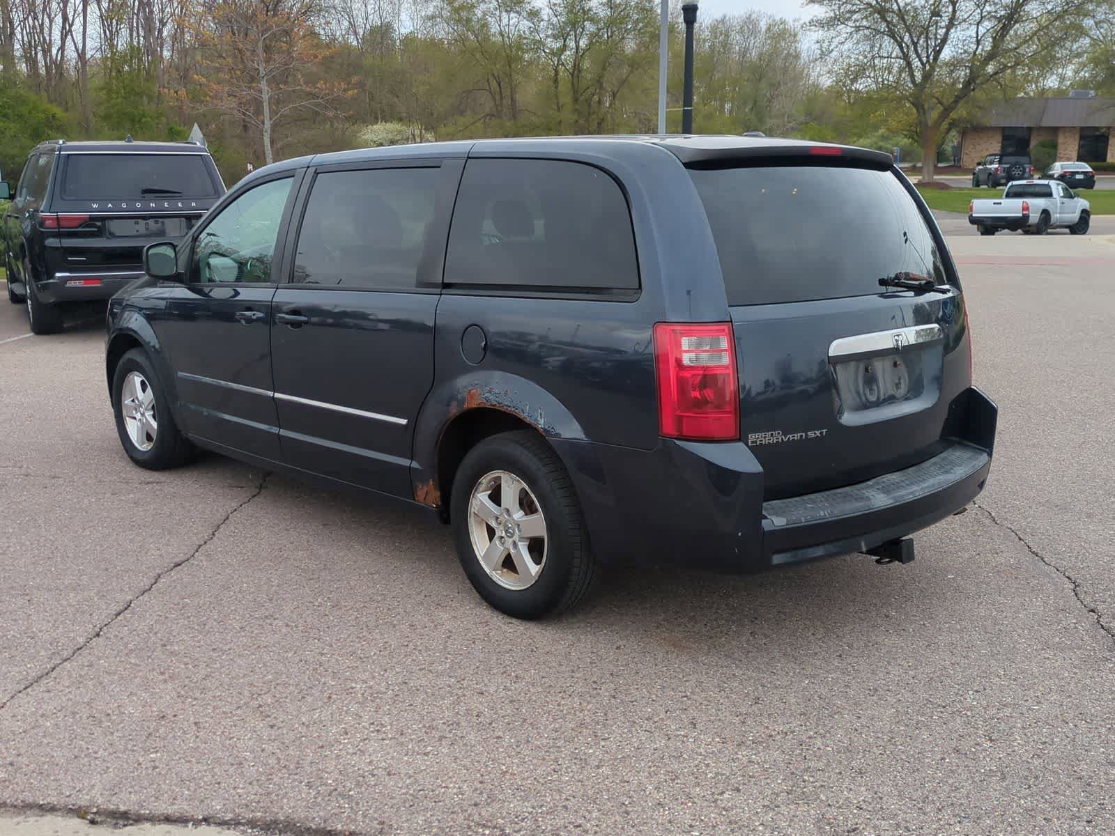 Used 2008 Dodge Grand Caravan SXT FWD image 6