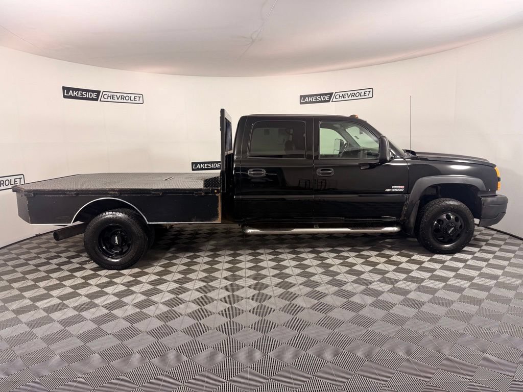 Used 2005 Chevrolet Silverado 3500 LT w/ Heavy-Duty Power Package AWD/4WD image 7