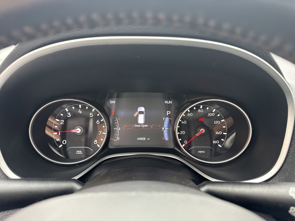 Used 2020 Jeep Compass Latitude w/ Popular Equipment Group image 18