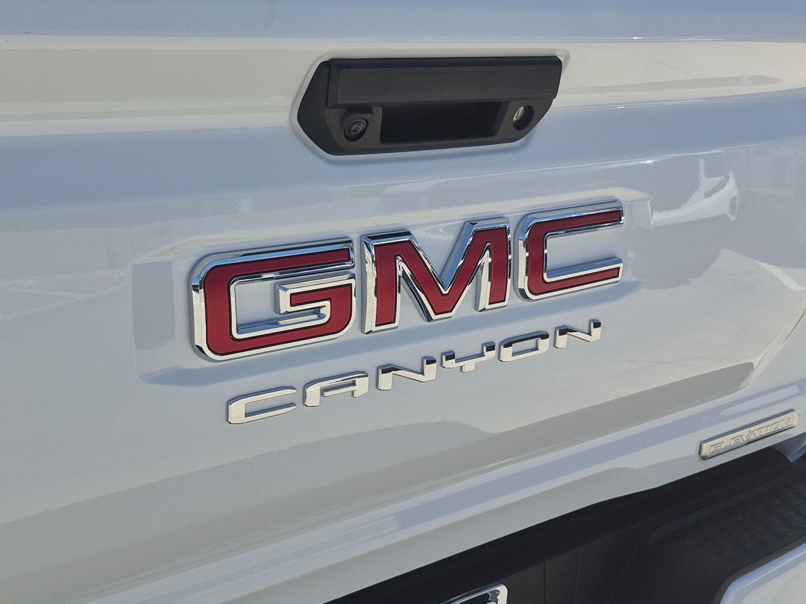 New 2026 GMC Canyon Elevation w/ Convenience Package RWD image 30