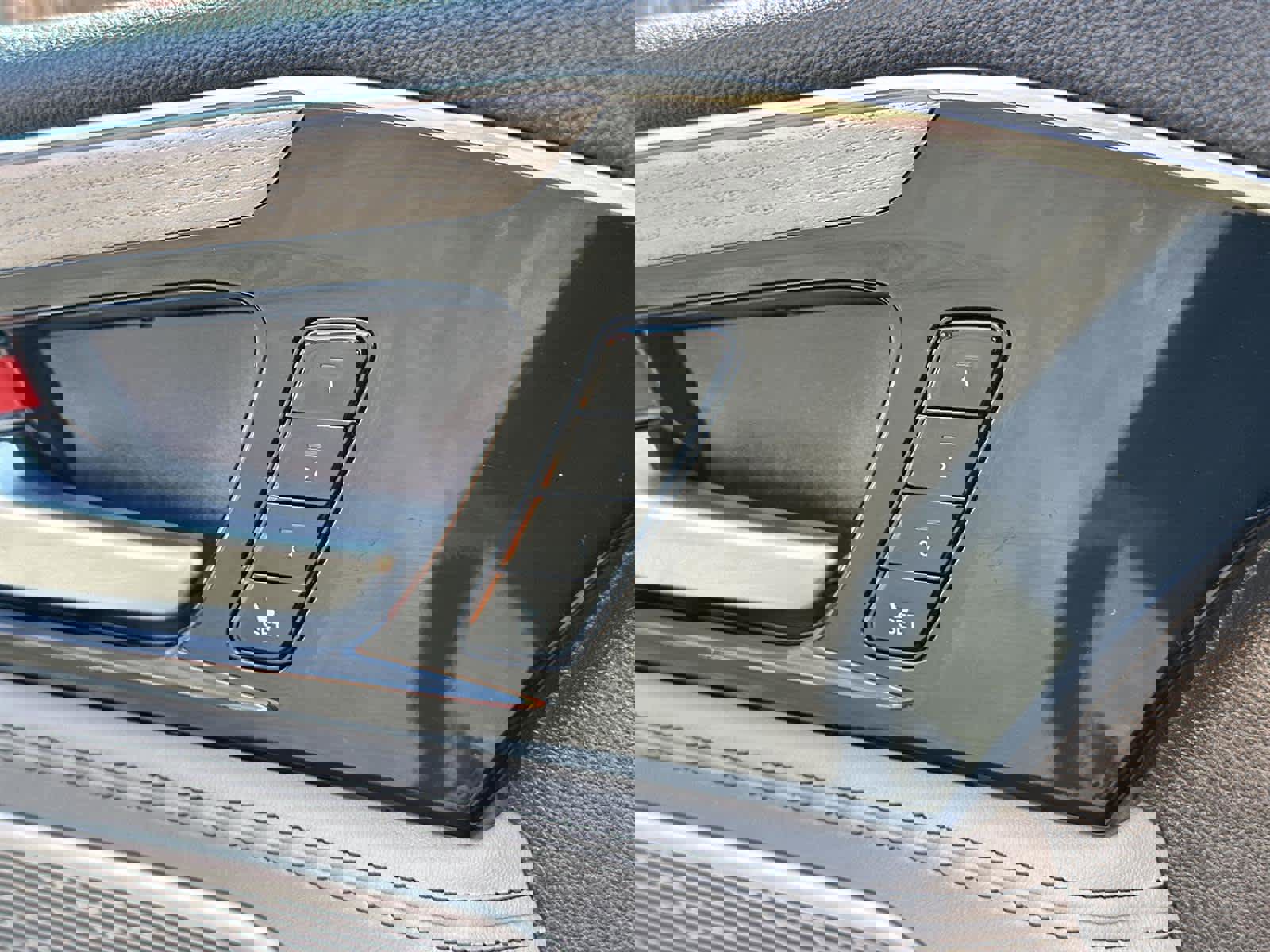 Certified 2022 Acura MDX SH-AWD w/ Advance Package image 30