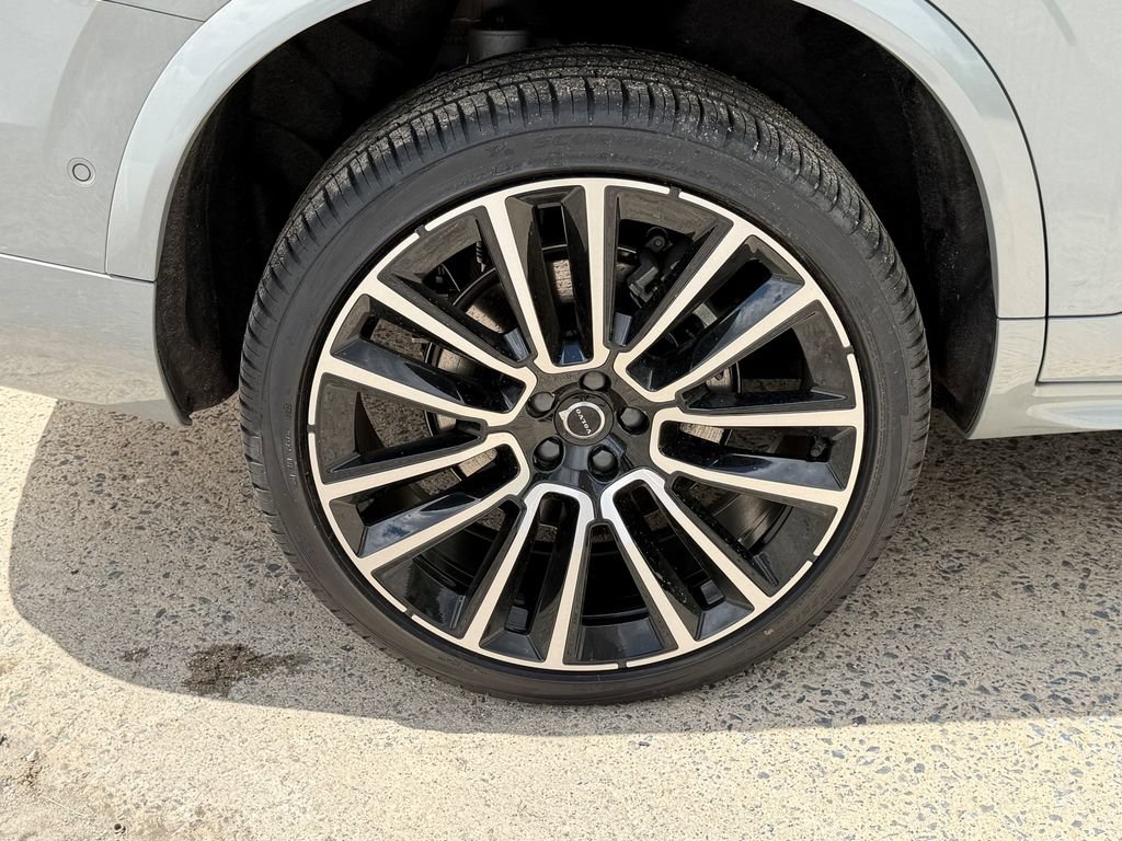 New 2026 Volvo XC90 B6 Plus AWD/4WD image 6