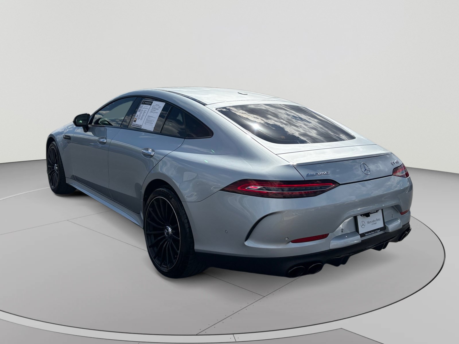 Used 2021 Mercedes-Benz AMG GT 43 image 3