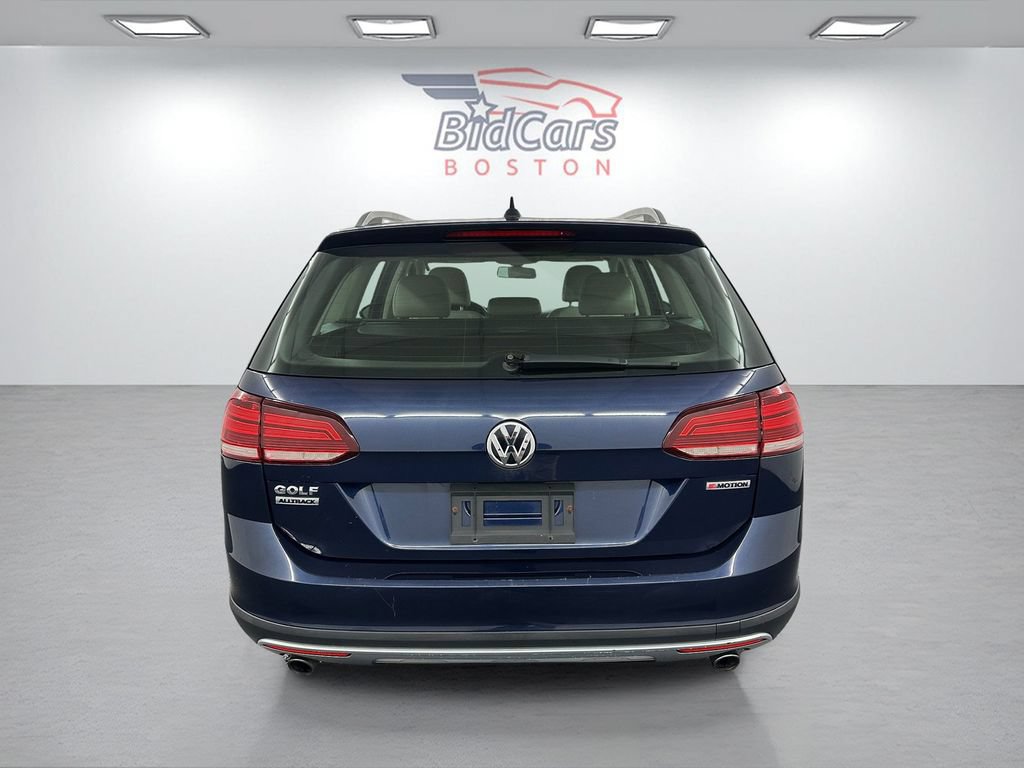 Used 2019 Volkswagen Golf Alltrack S AWD/4WD image 5