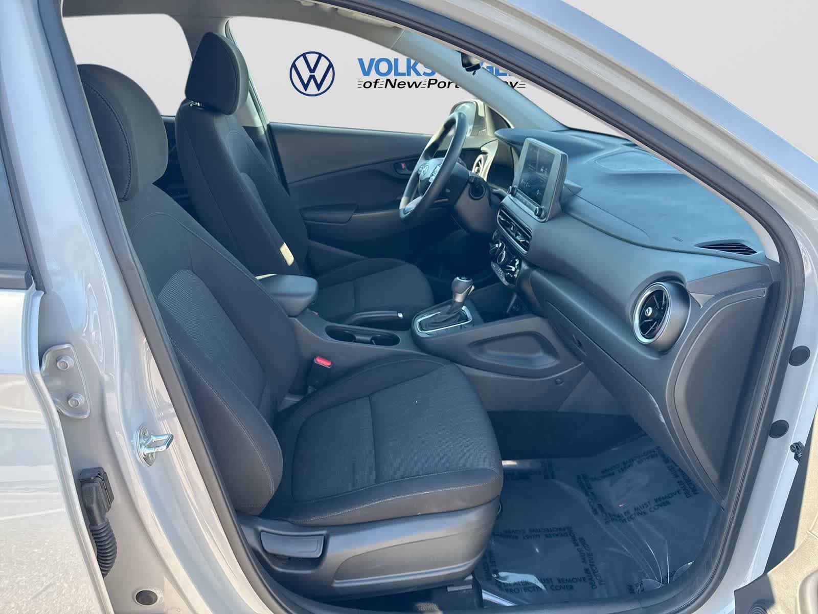 Used 2022 Hyundai Kona SEL FWD image 28