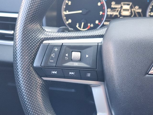 Used 2023 Mitsubishi Outlander ES FWD image 29