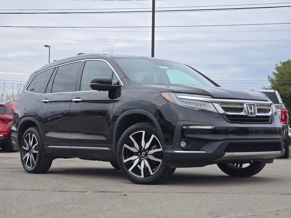 Used 2021 Honda Pilot Touring image 2