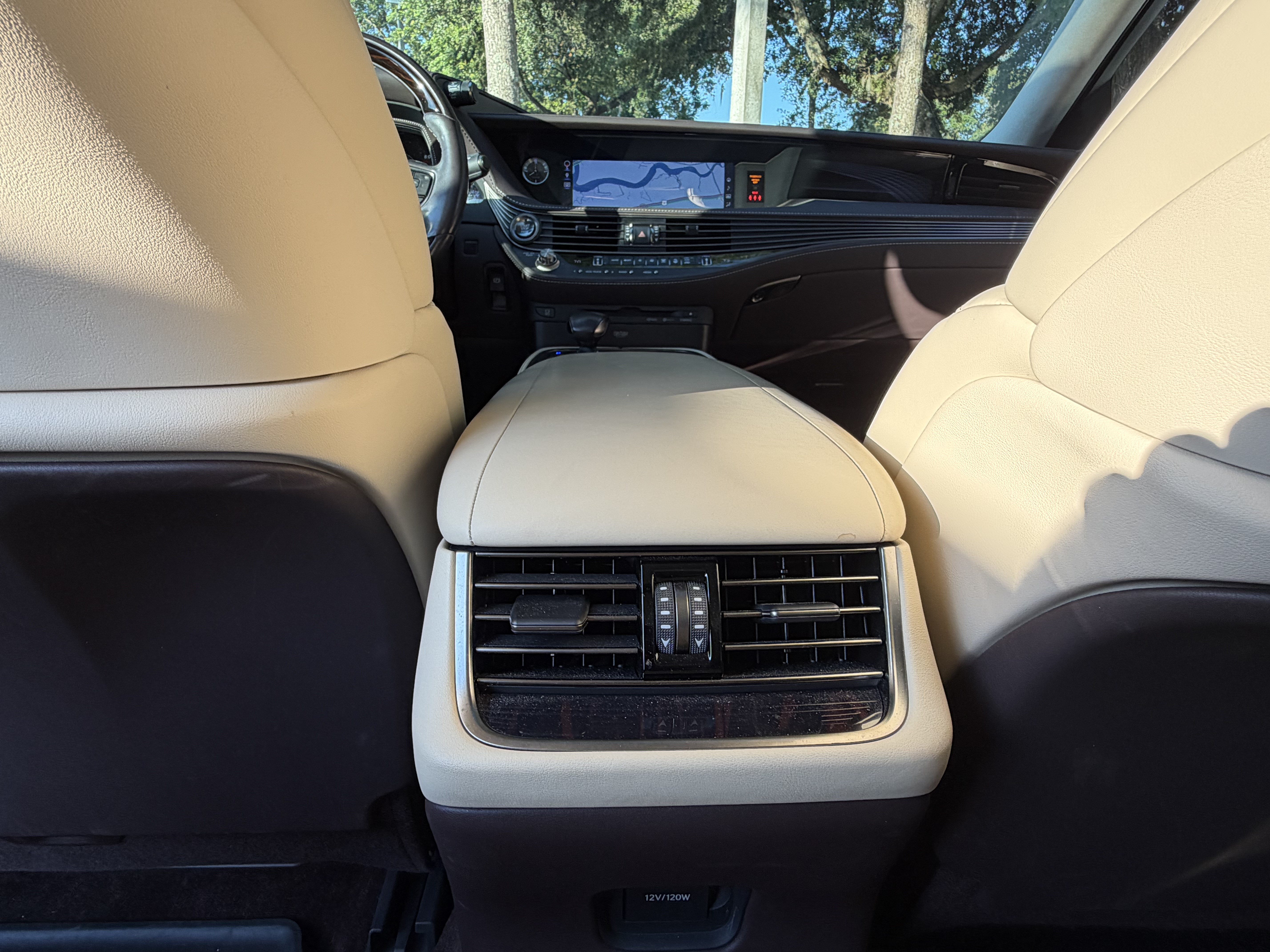 Used 2019 Lexus LS 500 w/ Interior Upgrade Package RWD image 38
