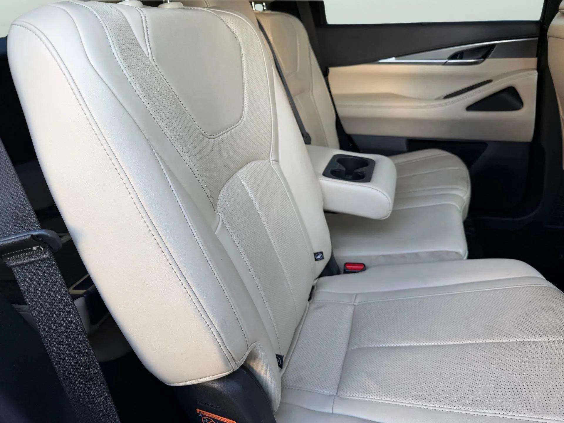 Used 2023 INFINITI QX60 Luxe w/ Cargo Package image 33