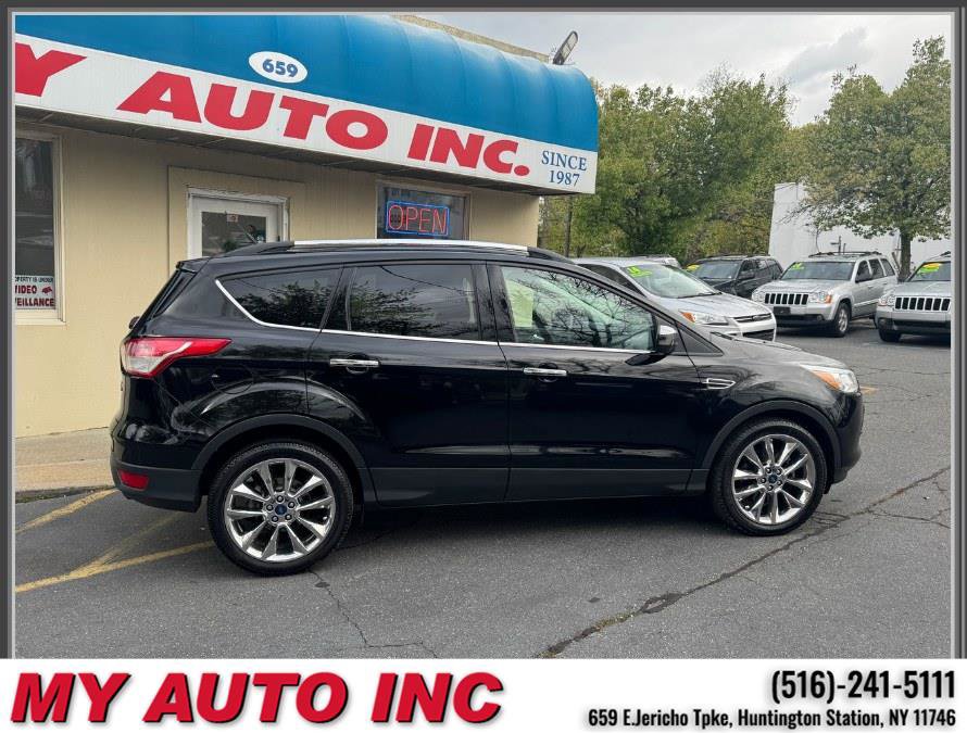 Used 2016 Ford Escape SE w/ SE Chrome Package AWD/4WD image 3
