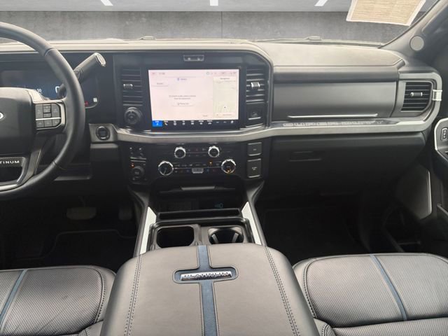 Used 2025 Ford F250 Platinum image 3