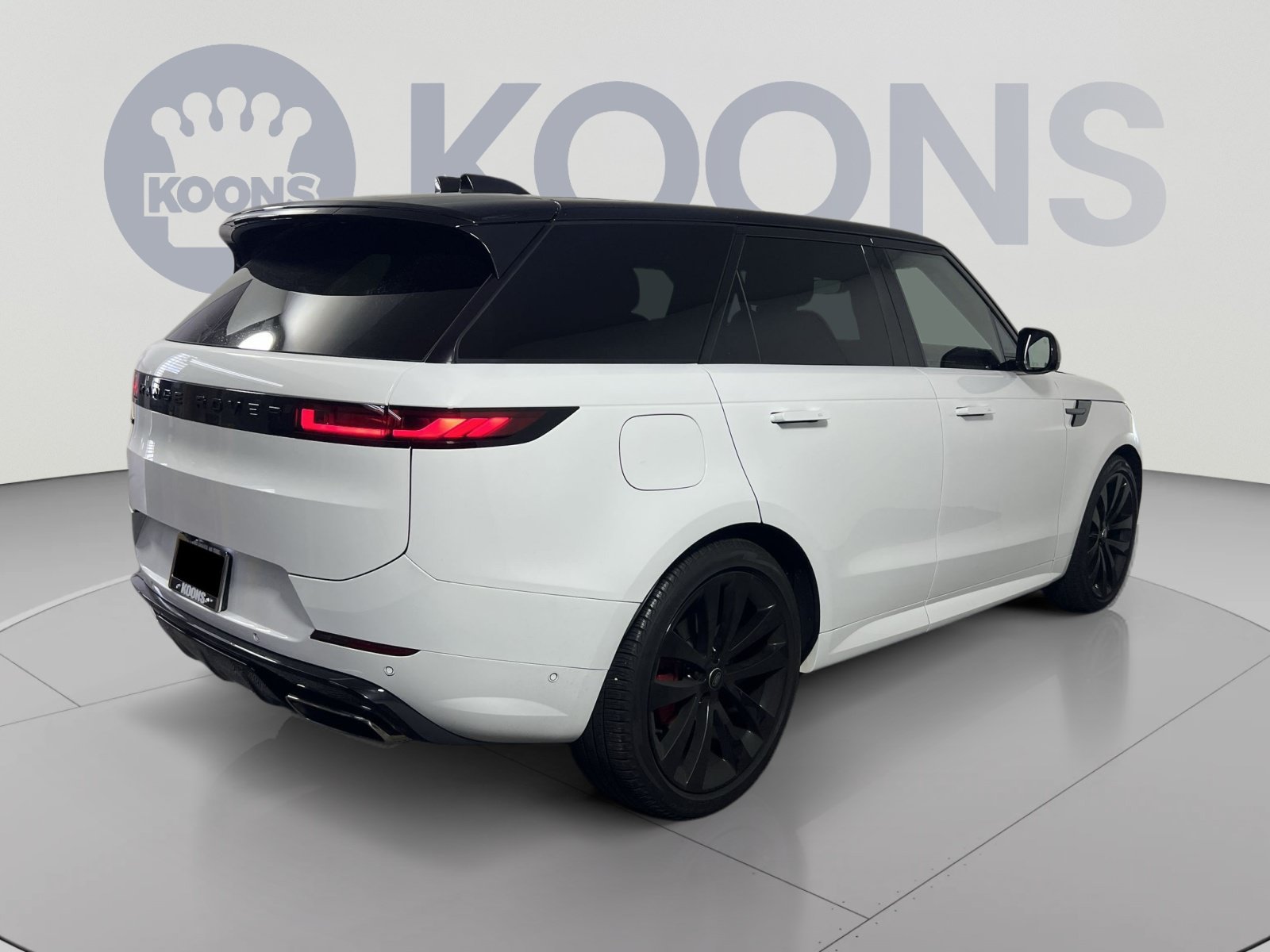 Used 2024 Land Rover Range Rover Sport Dynamic SE AWD/4WD image 7