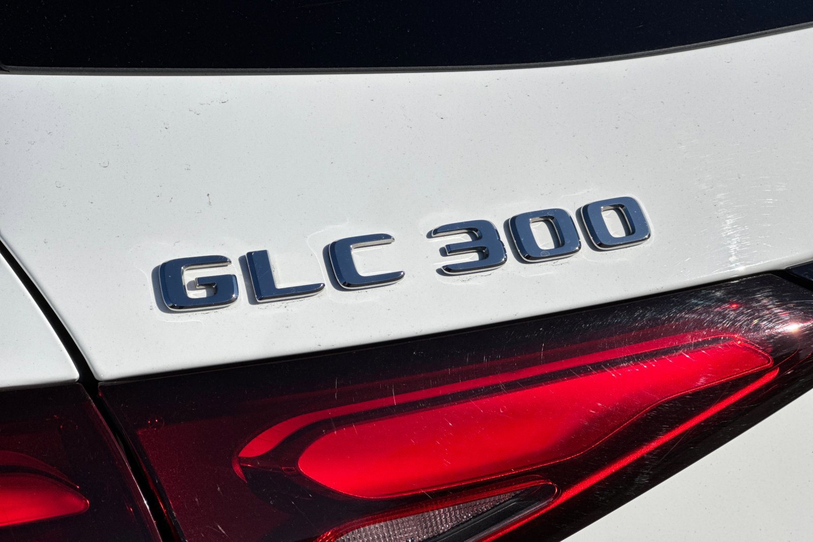 Used 2024 Mercedes-Benz GLC 300 4MATIC image 26