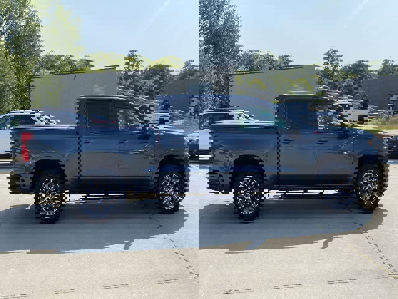 Used 2020 Chevrolet Silverado 1500 RST image 7
