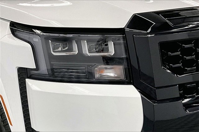 New 2026 Nissan Frontier SV image 13