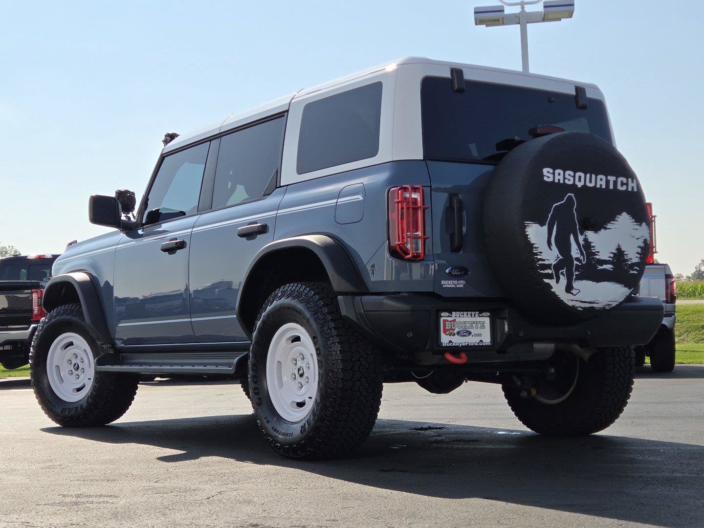 Used 2025 Ford Bronco Heritage Edition AWD/4WD image 13