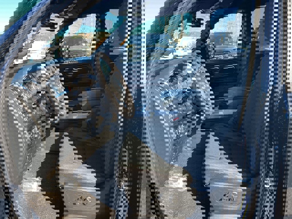 New 2026 RAM 1500 4x4 Crew Cab image 20