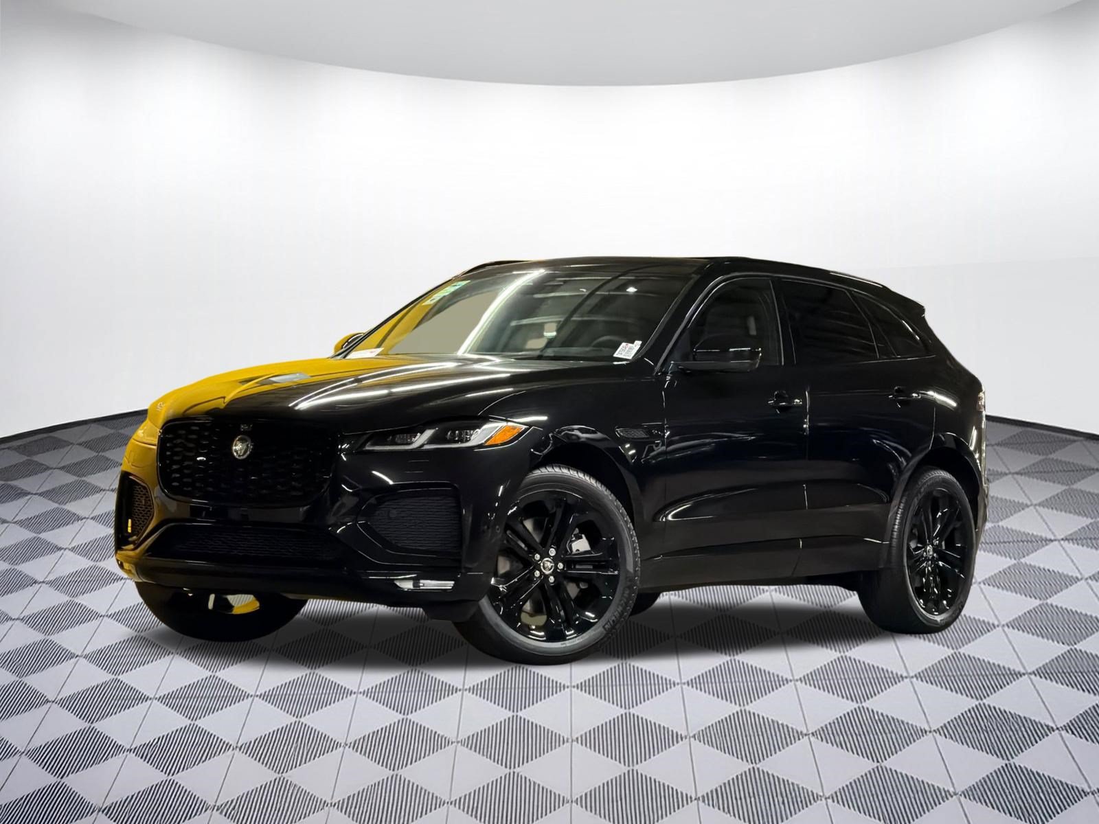 New 2026 Jaguar F-PACE R-Dynamic S AWD/4WD image 1