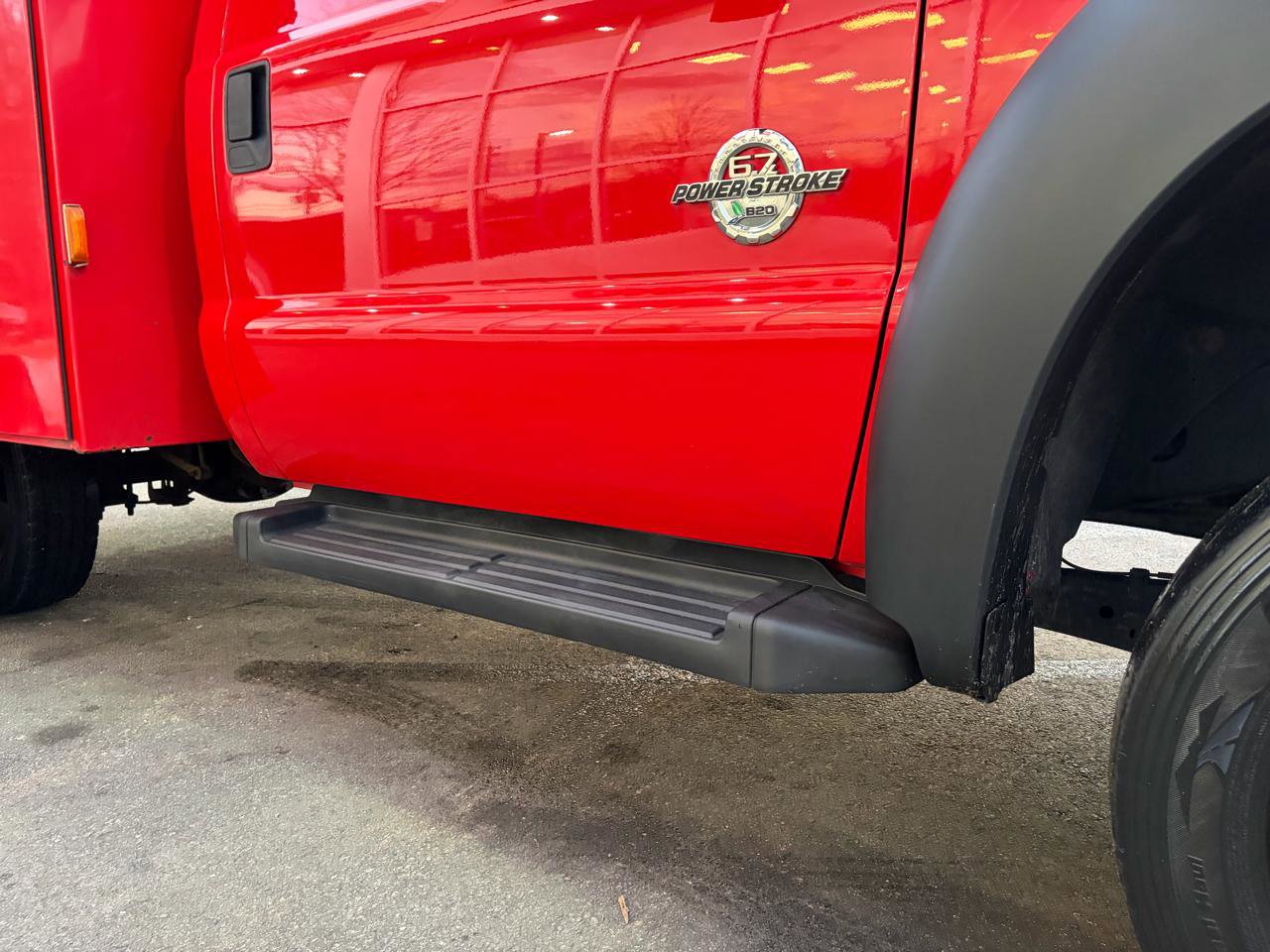 Used 2016 Ford F550 4x4 Regular Cab Super Duty image 18