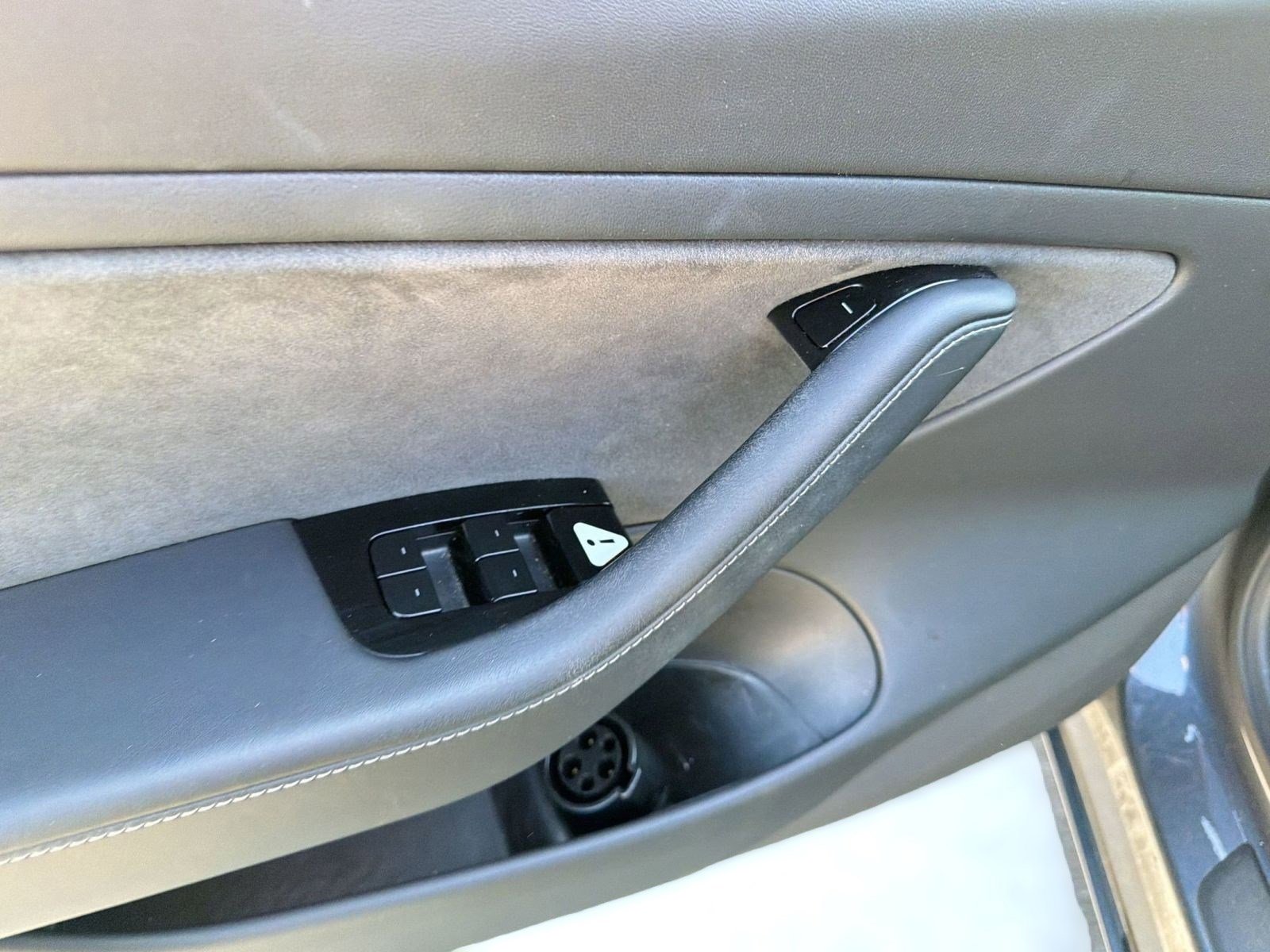Used 2019 Tesla Model 3 Long Range image 13