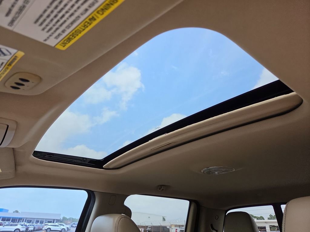 Used 2010 Ford F150 Lariat RWD image 18