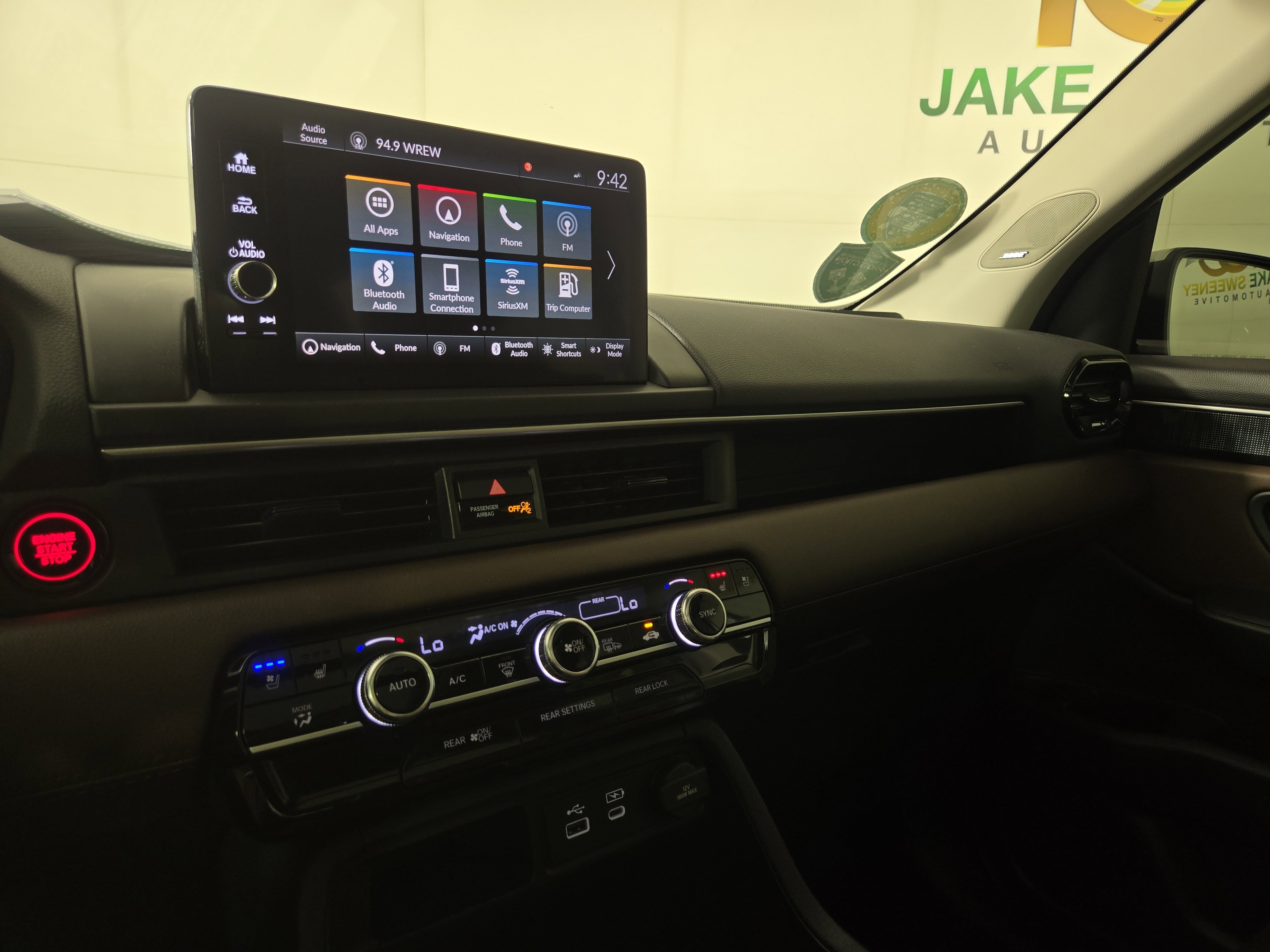 Used 2023 Honda Pilot Elite image 25