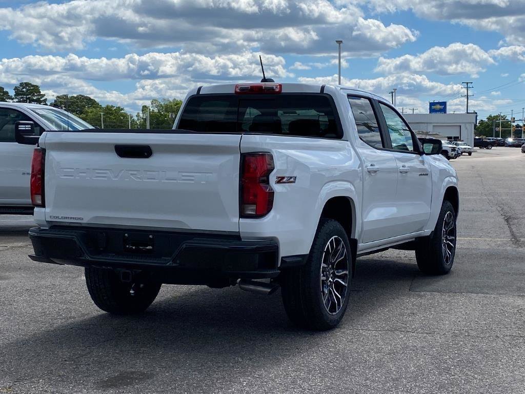 New 2025 Chevrolet Colorado Z71 w/ Technology Package image 3